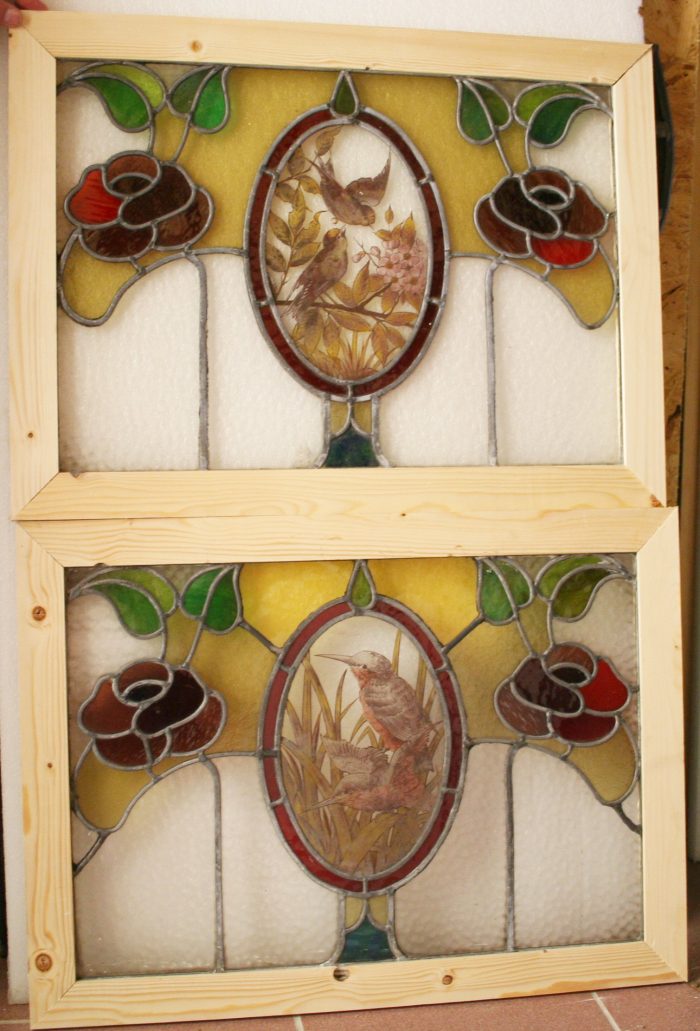 Ref: Ed305- 2 Edwardian Stained Glass Windows - "Dicky Birds" - Image 7