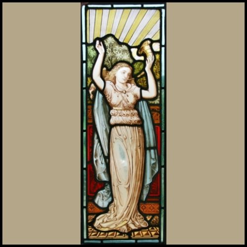 Pre-Raphaelite Maiden