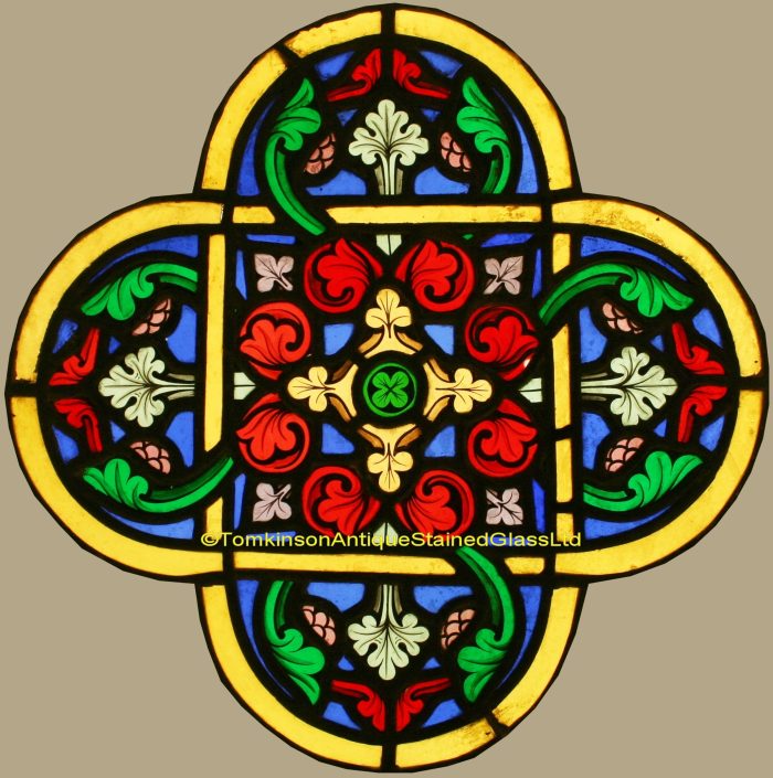 Ref: Ron428 - Roundels – 2 Antique Stained Glass Panels - Church Quatrefoil Tracery Panels - Image 5