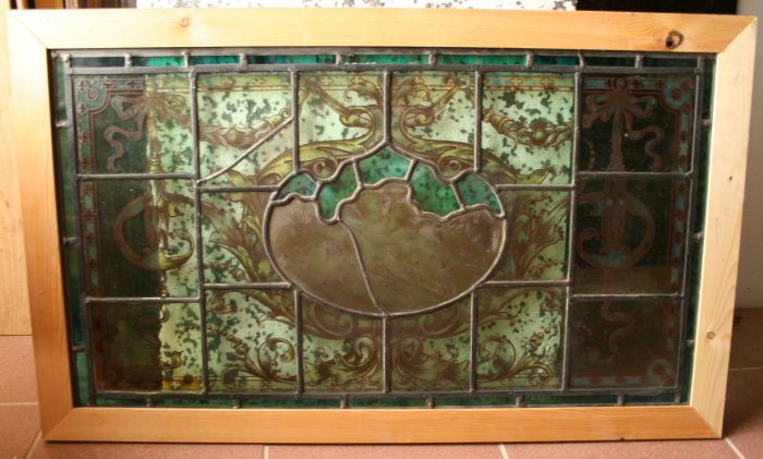 Ref: Vic549 - Victorian Stained Glass Window - Cherubs Playing - Image 7