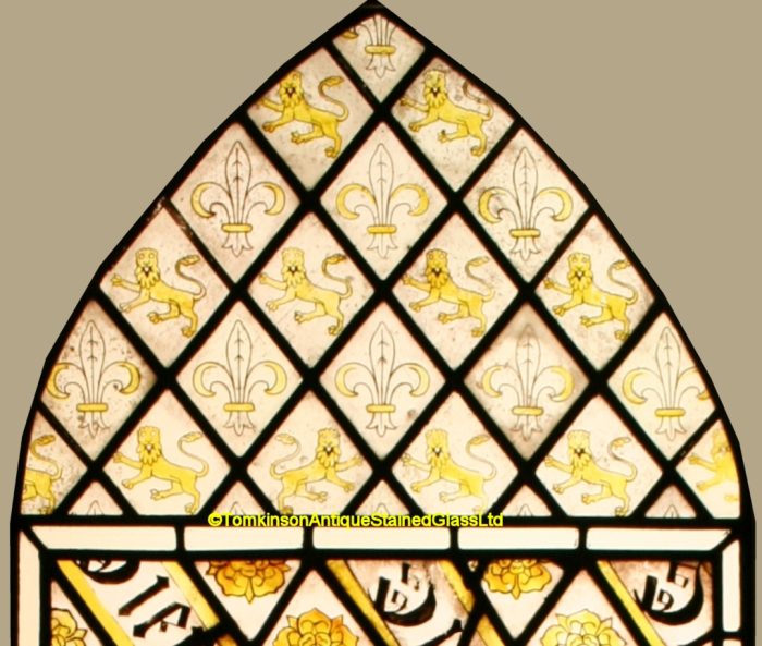 Ref: Vic579 - Victorian Stained Glass Window - Armorial ~ Coat of Arms ~ Heraldic - Image 3
