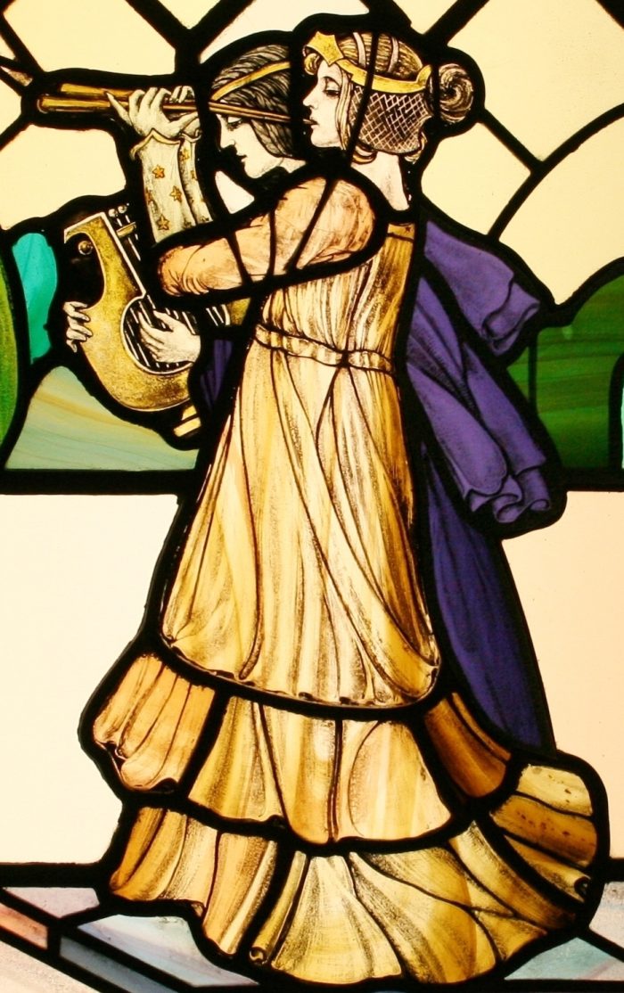Ref: Ed365 - Antique Stained Glass Window - Lady Minstrels - Image 3